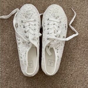 White Lace Women's Sneakers